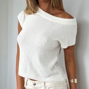 White Fox Boutique, Size XXS, White Knit Top